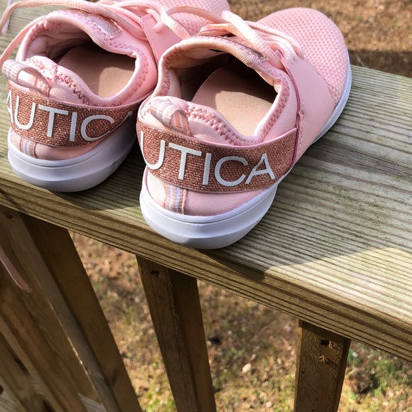 Nautica little girl shoes - Picture 3 of 6